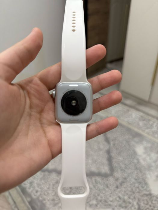 Apple Watch SE 40 mm