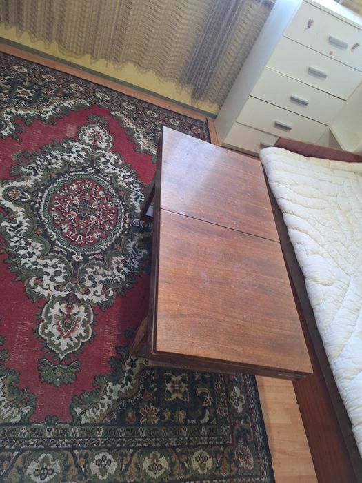 Подарявам мебели