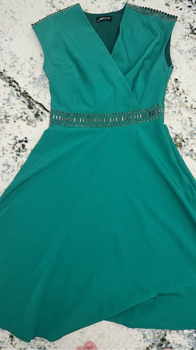 Женский платье. 44 размер