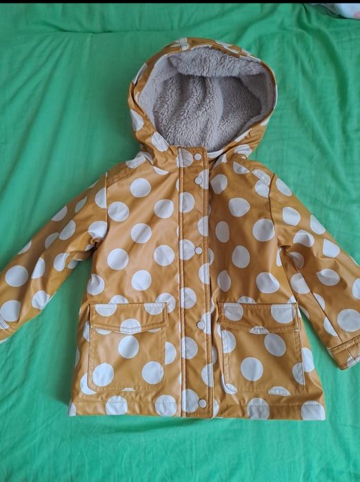 Geca Zara 98 impermeabila