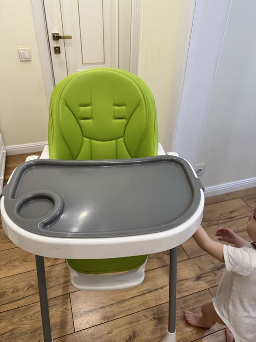 Продам стул для кормления, есть торг