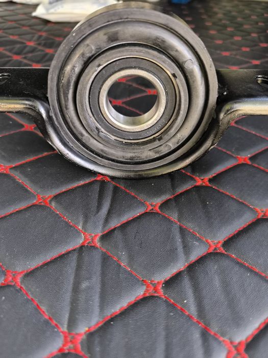 Опорен лагер за кардан