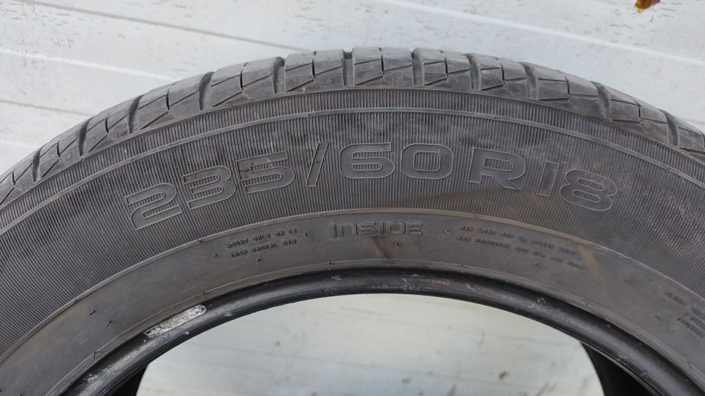 Гуми Нокиан 235/60/18