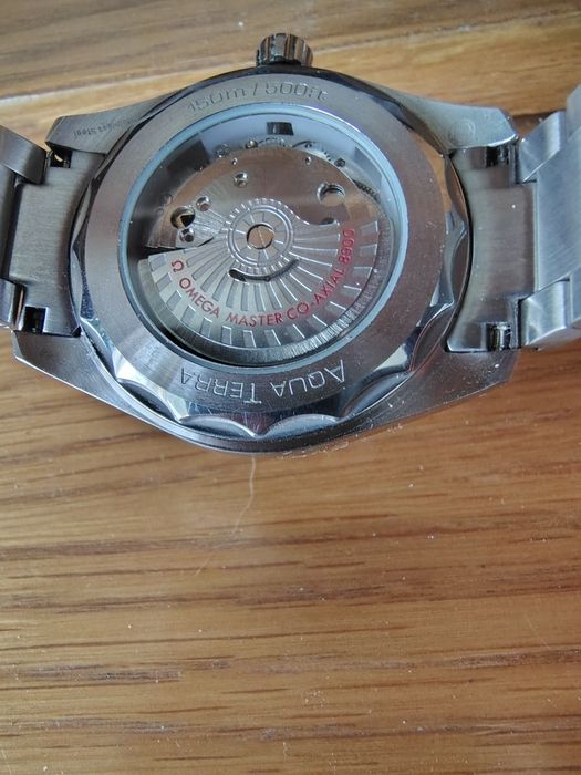 Ceas   cu mecanism automatic