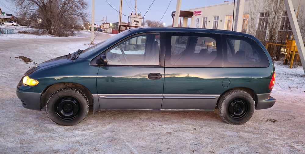 Продам  авто Chrysler Voyager 3