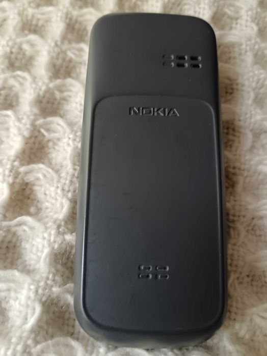 Продавам изгодно 2 мобилни телефона Nokia 60 euro, напълно запазени. Nokia 700 с камера 5 мегапиксела -30евро. Другият Nokia е без камера.