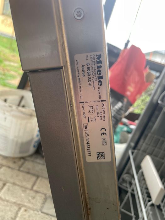 Masina de spalat vase Miele