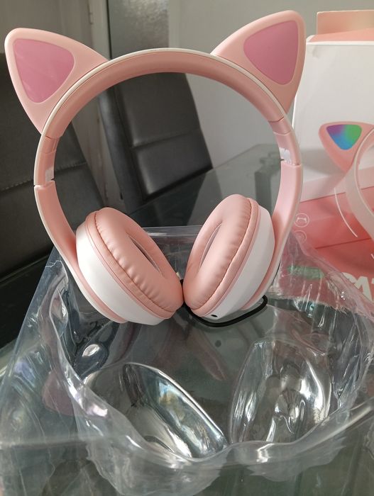 Безжични слушалки с котешки уши  Bluetooth  RGB светлини  шумопотискане микрофон бас VALA STN-28 розови