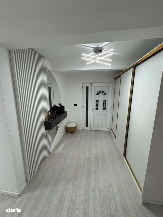 Casa premium 214 mp, garaj , teren 1000mp Cernica la 8min de Pallady