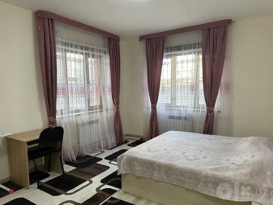 "Dream House yakkasaroy 2/1/9 80m2 Sotiladi "