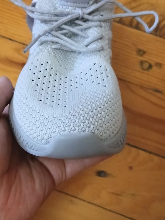 Маратонки ADIDAS