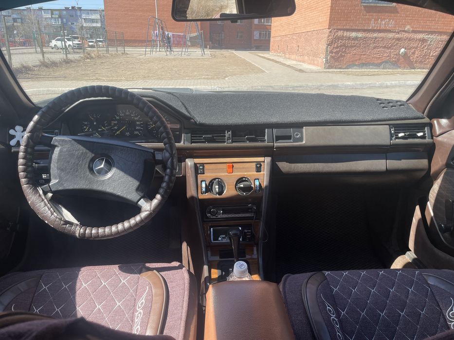 mercedes W124 E230