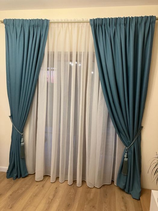 Se vand draperii superbe