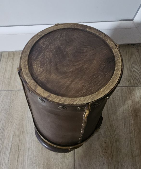 Găleată spaniolă de foc sau coș de gunoi