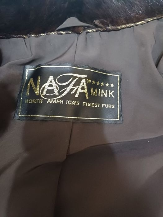 Продаётся норковая шуба