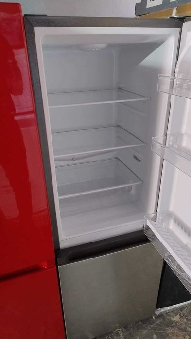 Koмбиниран Хладилник с фризер Bomann Инокс 143 см 175 л