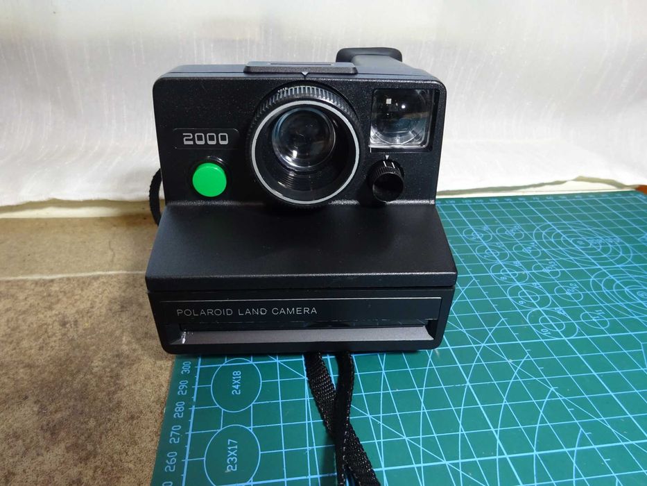 Aparat foto instant Polaroid 2000