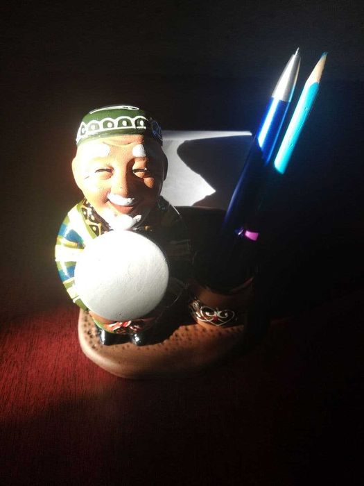 Сувенир,настольная подставка для записок и ручек,новая