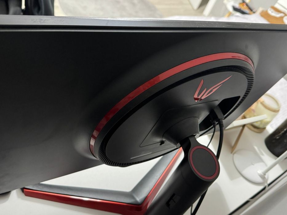 Gaming Pc si Monitor LG