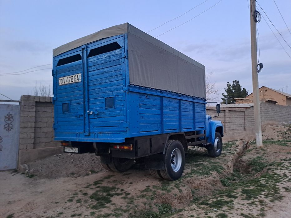 Zil 130 sotiladi