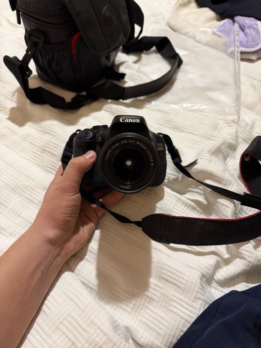 фотоаппарат  canon eos600d