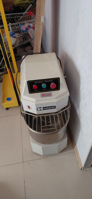 Тестомес 20 литр