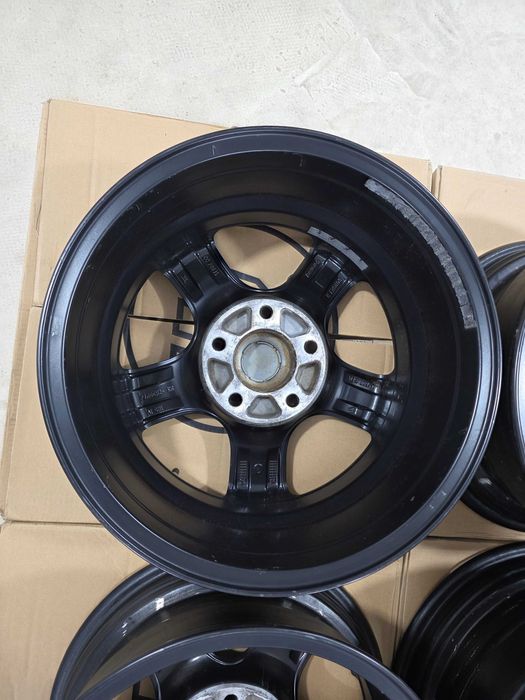 Jante 16 VW Transporter T5 T6 Caravelle Multivan Crafter 7J Et34 5x120