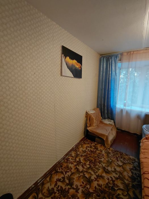 Продам комнату .