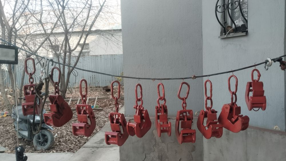 Серьга. Захват для опалубки. Серьга для опалубки.Крановый захват.