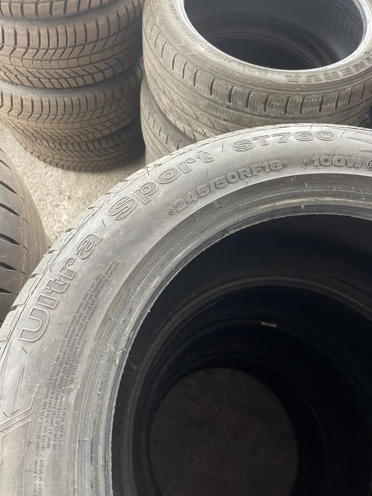 Летни гуми Рънфлат 245/50/18 КАТО НОВИ 2020г