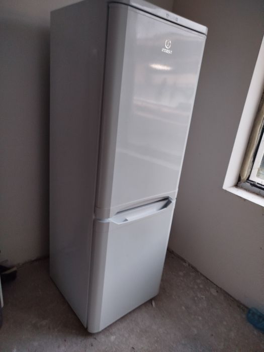 Пълно обзавеждане мебели всекидневна и кухня