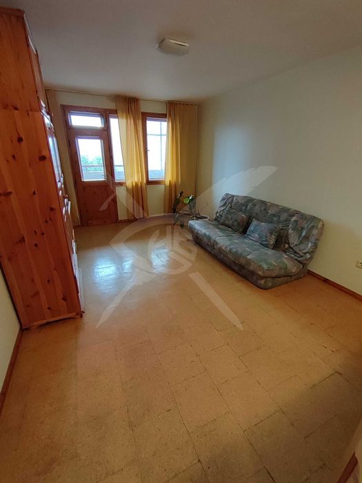 Продава се Тристаен апартамент в Варна, ХЕИ - 110 кв.м за 1591 €/кв.м - Снимка #2