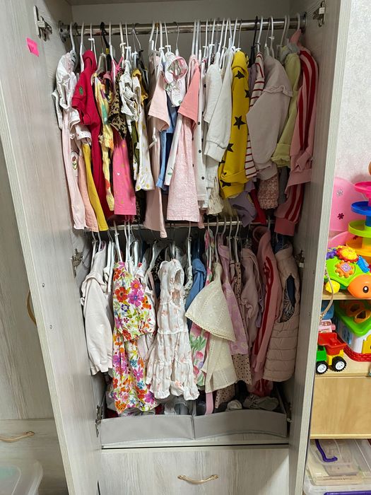 Детский шкаф , почти как новая