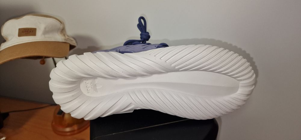 Adidas Tubular Doom