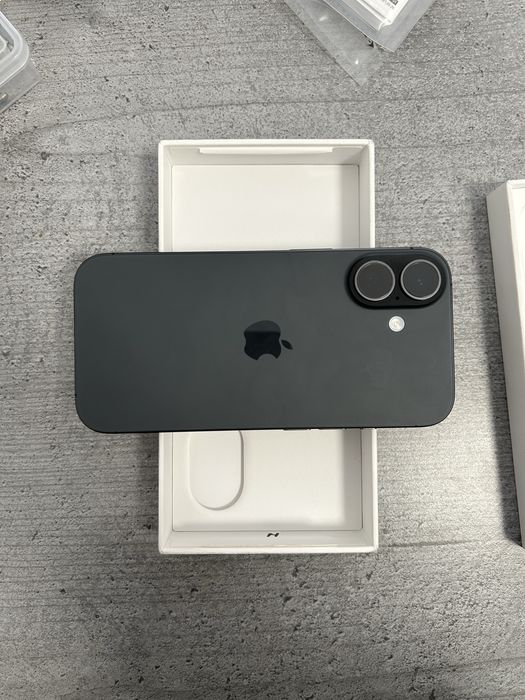 Iphone 17 de 256mb ,ca nou