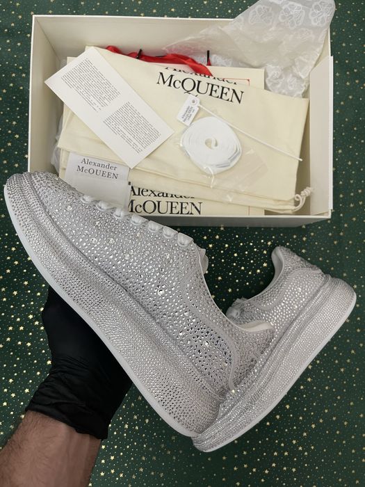 Alexander McQueen Silver Crystal Ultra Premium Quality