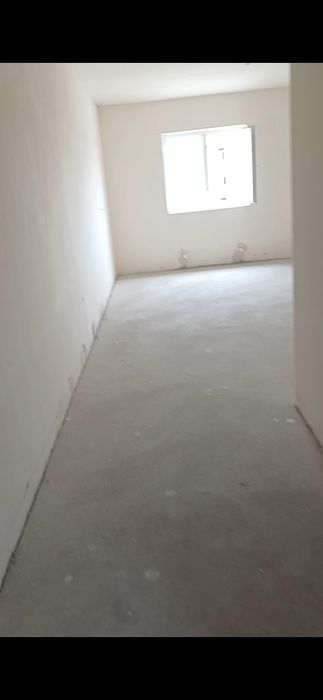 Продам квартиру-студию без ремонта