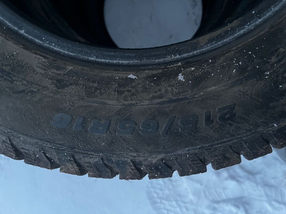 продам зимние шины 16 размера