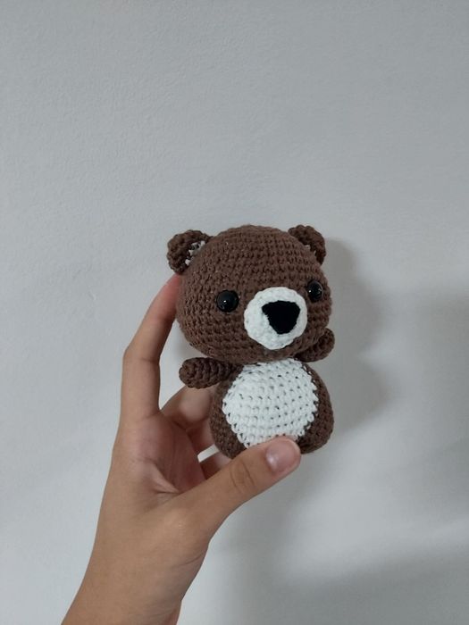 Плетена играчка меченце