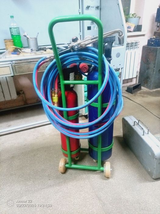 Газосварочный пост,резак на тележке