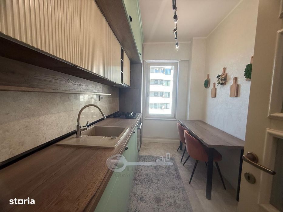 Apartament 3 Camere, Copou, 90 Mp, Decomandat, Mobilat, Intabulat, Loc