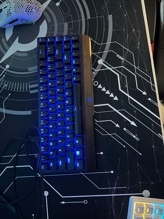 Tastatură razor huntsman mini gaming