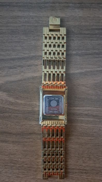 Гривна позлатена.