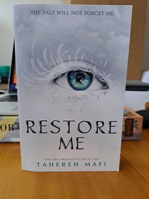 Restore Me книга