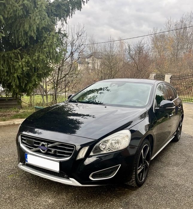 Volvo V60 Cross Country Summum
