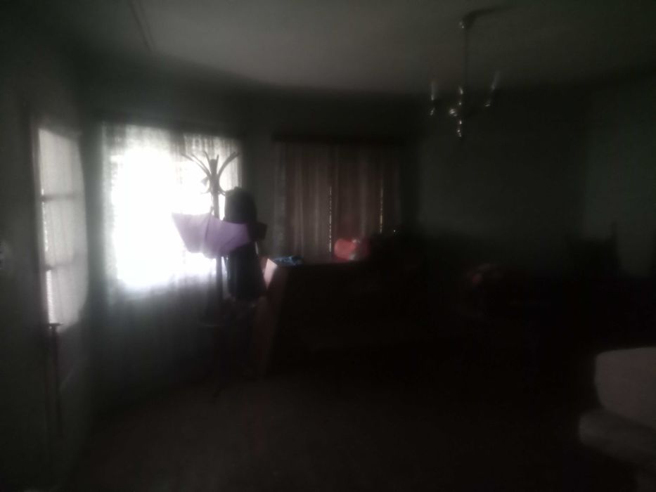 vînd casă bătrânească sat Mânerău nr  76