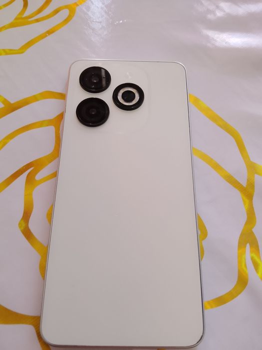 Infinix smart 8 продам