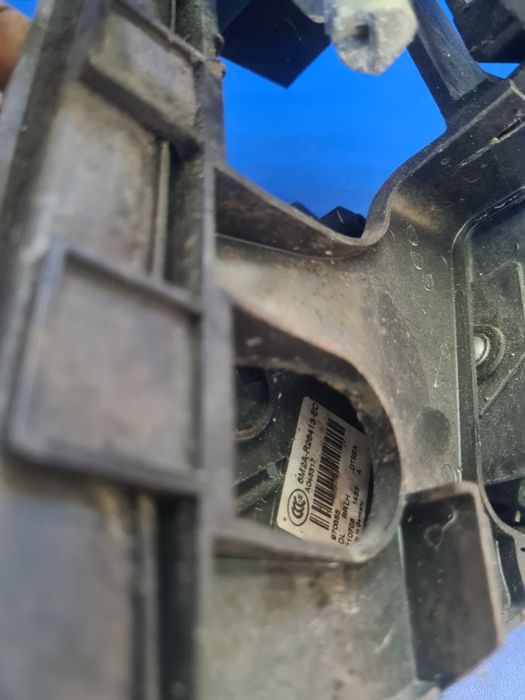 Incuietoare/ Broasca usa Ford Mondeo Mk4