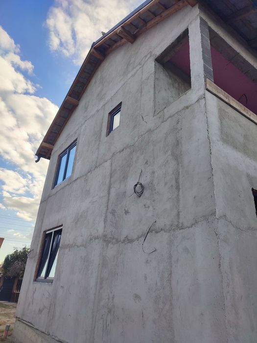 Servicii de construcții