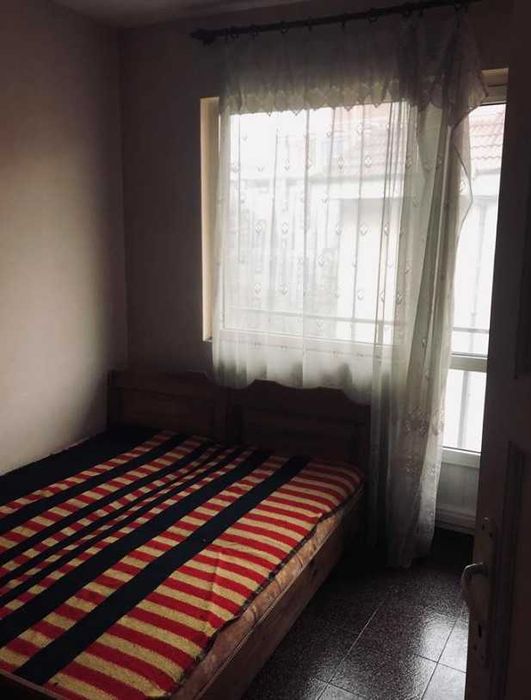 Дава се под наем Тристаен апартамент в Пловдив, Западен - 90 кв.м за 290.7 € - Снимка #1